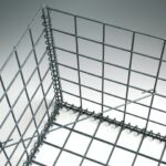 Avstivere stiver av gabionen slik at netting ikke buler ut